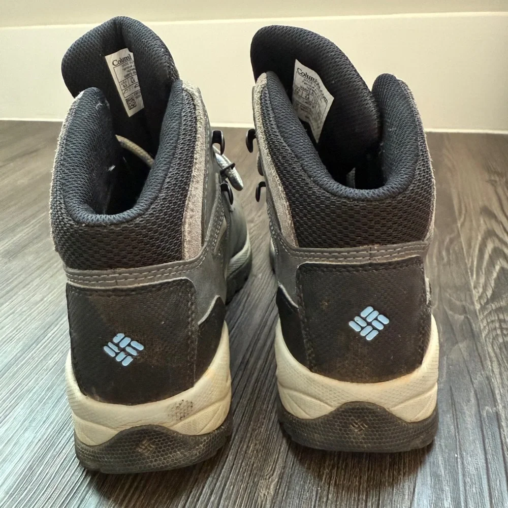 Columbia Gray Hiking Boots 6.5 women